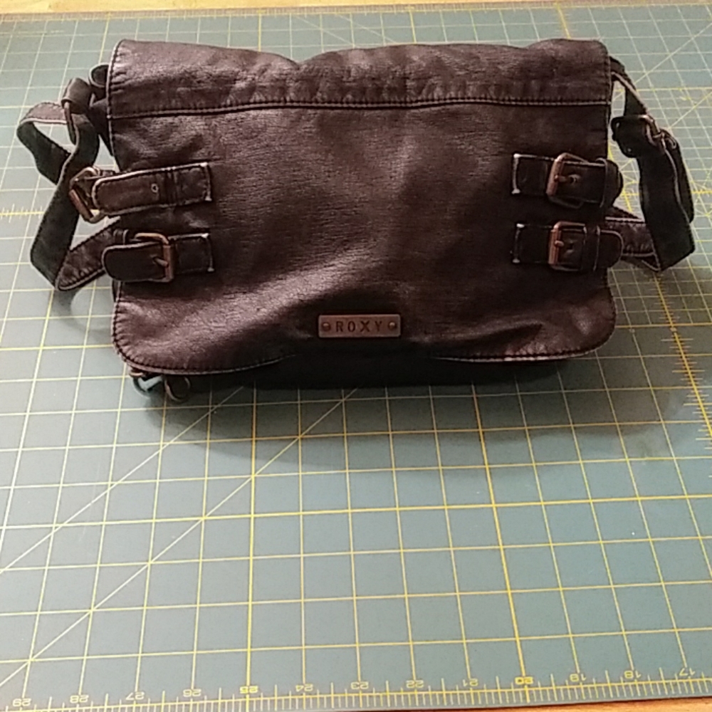 ROXY purse